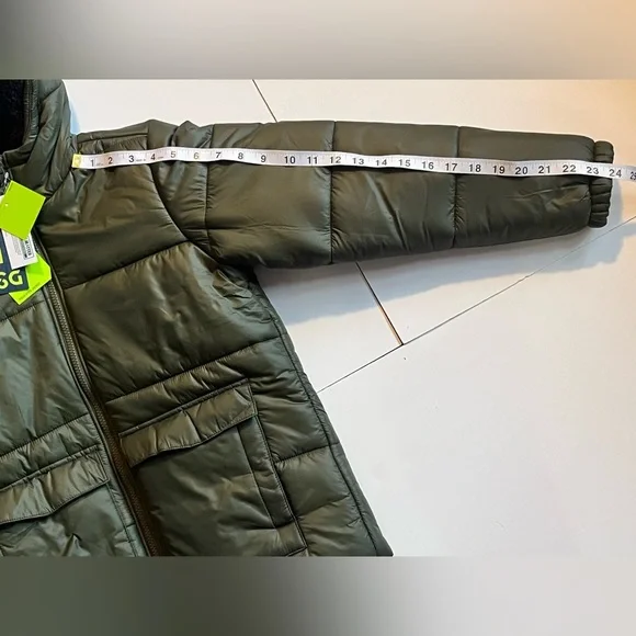 DSG Boys Dark Green Insulated Water Resistant Puffer Jacket Medium 10-12 NWT - Picture 11 of 16